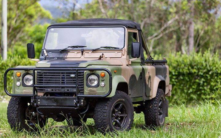 British Off Road Land Rover Perentie EV