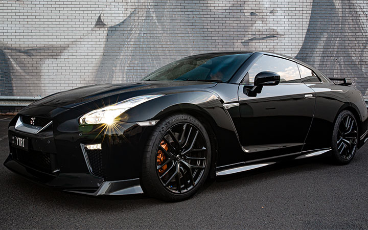 Nissan GT R