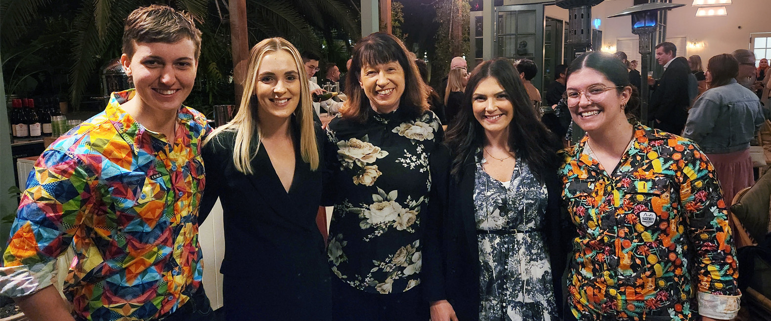 MTAQ Auto Women's Social