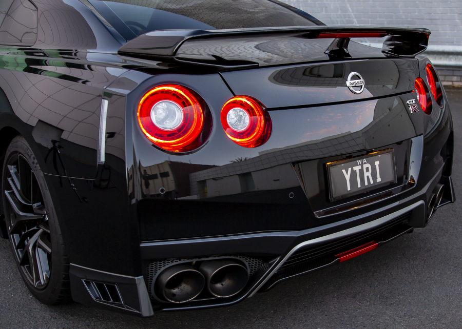 Nissan GT-R
