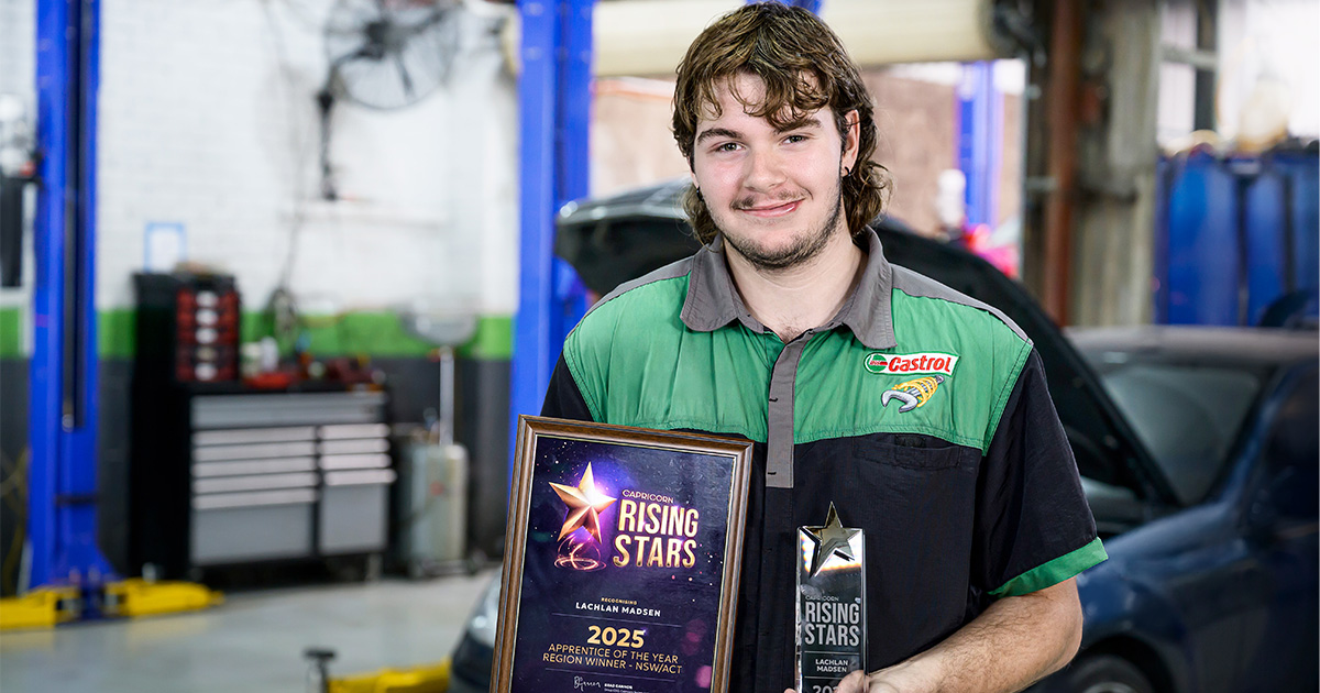 2025 Capricorn Rising Stars Region Winner for New South Wales and the ACT Zone, Lauchlan Madsen, holding his trophy and certificate